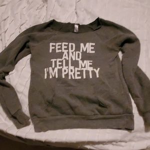Sweatshirt